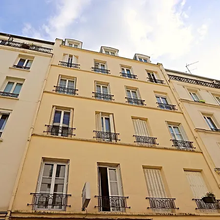 Apartment Beautiful 11st District Paris